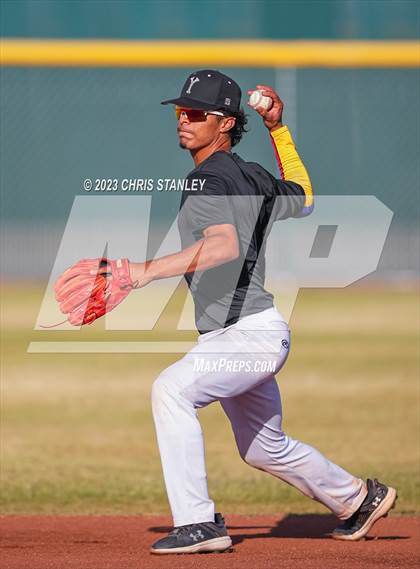 Thumbnail 1 in Kofa @ Youngker photogallery.