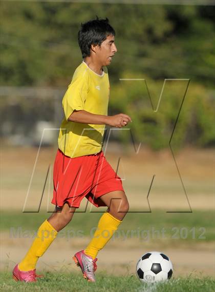 Thumbnail 2 in Victory Christian @ Encina Prep photogallery.