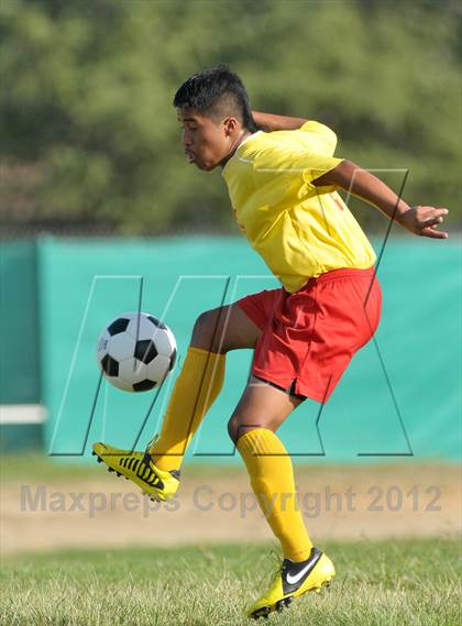 Thumbnail 3 in Victory Christian @ Encina Prep photogallery.