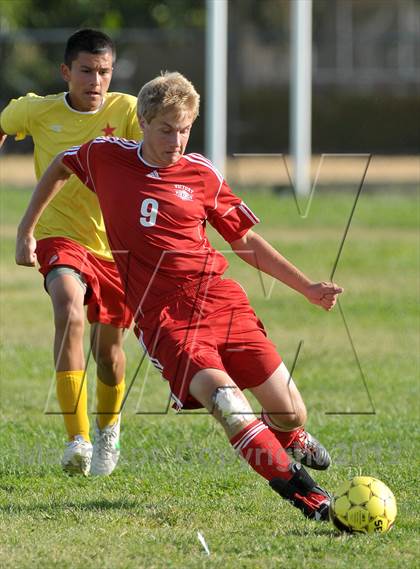 Thumbnail 2 in Victory Christian @ Encina Prep photogallery.