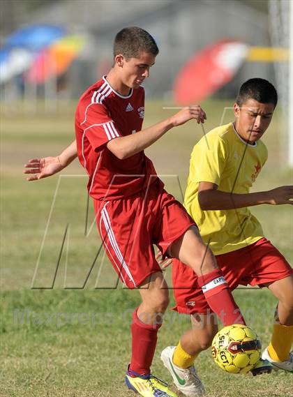 Thumbnail 3 in Victory Christian @ Encina Prep photogallery.