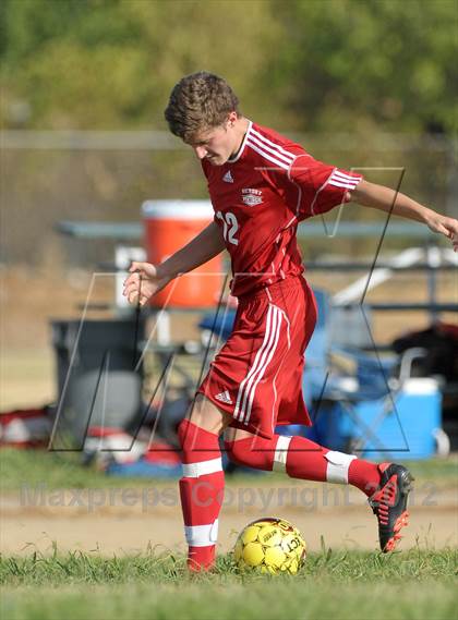 Thumbnail 3 in Victory Christian @ Encina Prep photogallery.