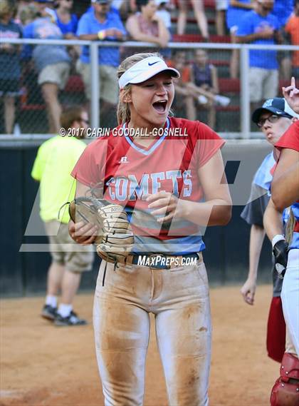 Thumbnail 1 in Whiteville vs. North Stanly (NCHSAA 1A Final, Game 3) photogallery.