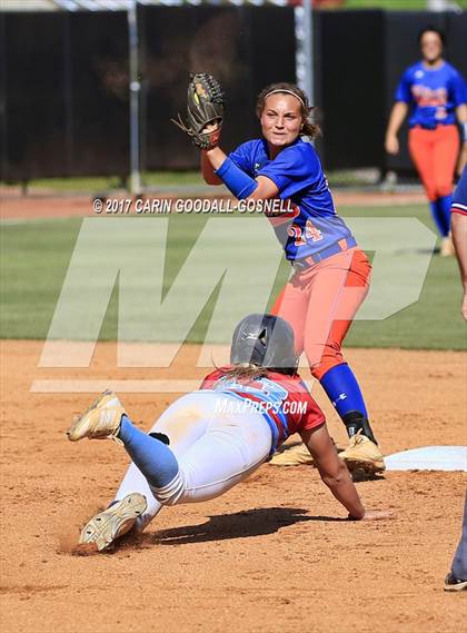 Thumbnail 2 in Whiteville vs. North Stanly (NCHSAA 1A Final, Game 3) photogallery.