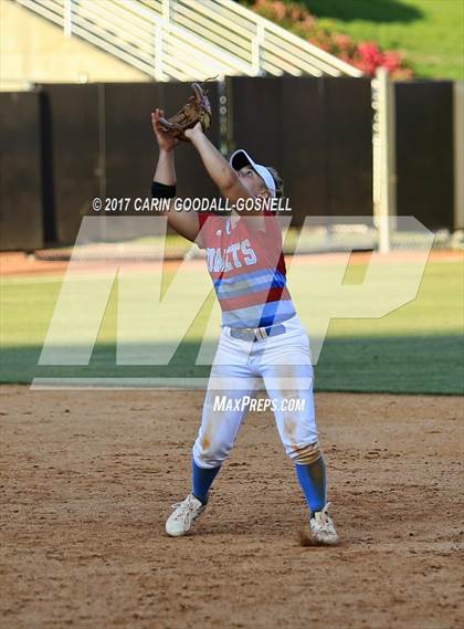 Thumbnail 1 in Whiteville vs. North Stanly (NCHSAA 1A Final, Game 3) photogallery.