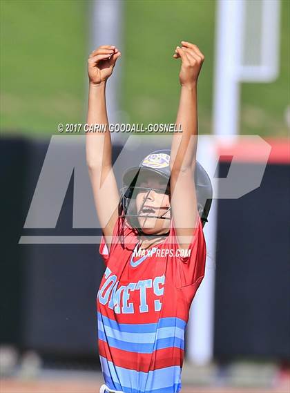Thumbnail 1 in Whiteville vs. North Stanly (NCHSAA 1A Final, Game 3) photogallery.