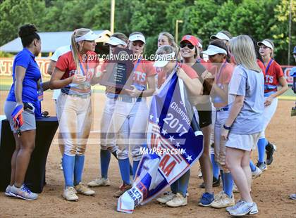 Thumbnail 1 in Whiteville vs. North Stanly (NCHSAA 1A Final, Game 3) photogallery.