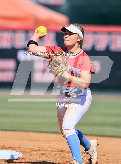Thumbnail 1 in Whiteville vs. North Stanly (NCHSAA 1A Final, Game 3) photogallery.