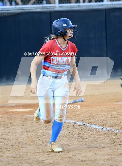 Thumbnail 2 in Whiteville vs. North Stanly (NCHSAA 1A Final, Game 3) photogallery.