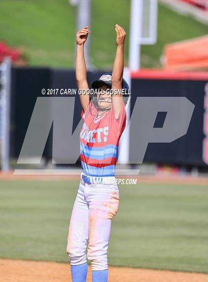 Thumbnail 2 in Whiteville vs. North Stanly (NCHSAA 1A Final, Game 3) photogallery.