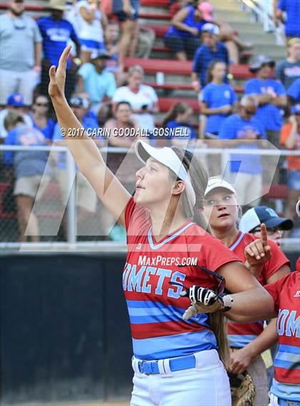 Thumbnail 2 in Whiteville vs. North Stanly (NCHSAA 1A Final, Game 3) photogallery.