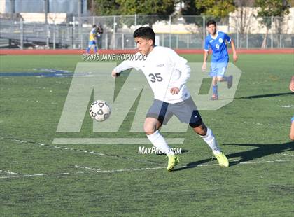 Thumbnail 2 in Gilroy @ Lincoln (CIF CCS D1 1st Round Playoff) photogallery.