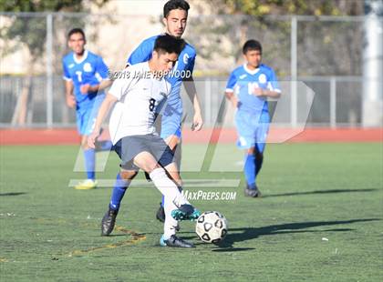 Thumbnail 2 in Gilroy @ Lincoln (CIF CCS D1 1st Round Playoff) photogallery.