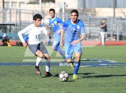 Thumbnail 2 in Gilroy @ Lincoln (CIF CCS D1 1st Round Playoff) photogallery.