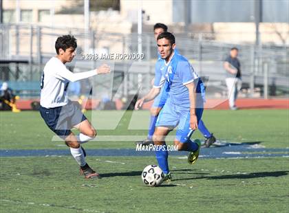 Thumbnail 3 in Gilroy @ Lincoln (CIF CCS D1 1st Round Playoff) photogallery.