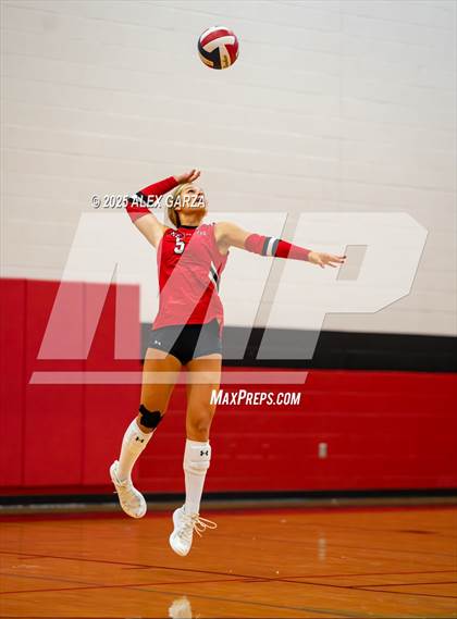 Thumbnail 1 in Clark vs. Lake Travis photogallery.