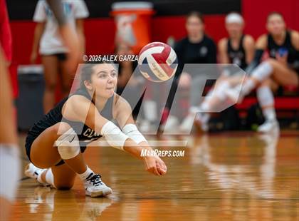 Thumbnail 3 in Clark vs. Lake Travis photogallery.