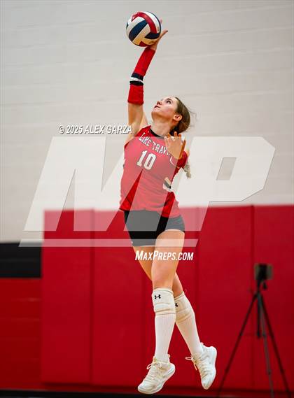 Thumbnail 2 in Clark vs. Lake Travis photogallery.