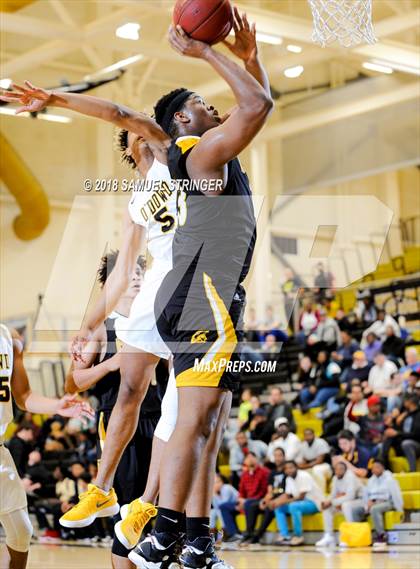 Thumbnail 3 in Clark vs. Bishop O'Dowd (Crush in the Valley) photogallery.