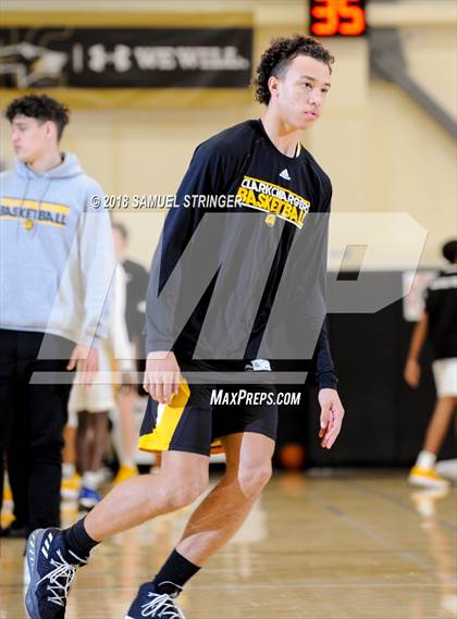 Thumbnail 2 in Clark vs. Bishop O'Dowd (Crush in the Valley) photogallery.