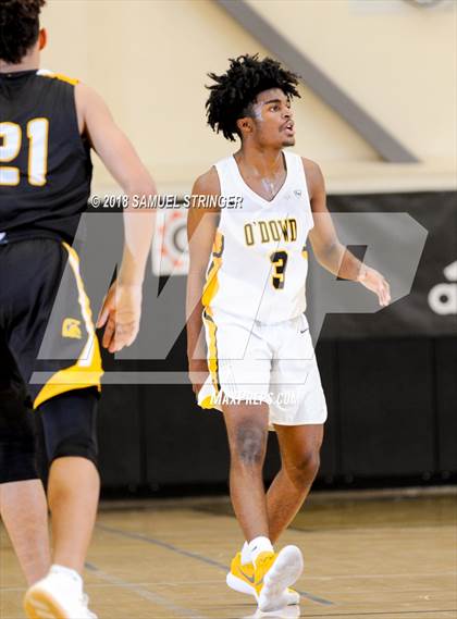 Thumbnail 2 in Clark vs. Bishop O'Dowd (Crush in the Valley) photogallery.