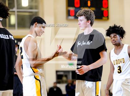 Thumbnail 2 in Clark vs. Bishop O'Dowd (Crush in the Valley) photogallery.