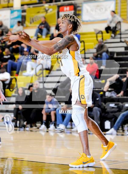 Thumbnail 3 in Clark vs. Bishop O'Dowd (Crush in the Valley) photogallery.