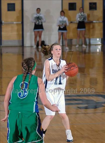 Thumbnail 3 in Ohio County vs Muhlenberg North (3rd Region Championship) photogallery.