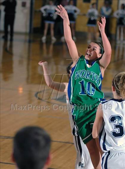 Thumbnail 3 in Ohio County vs Muhlenberg North (3rd Region Championship) photogallery.