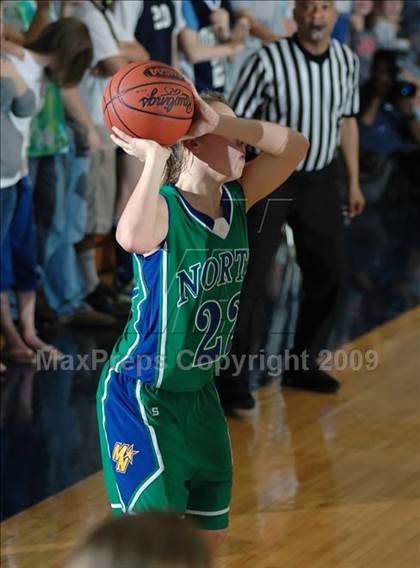 Thumbnail 1 in Ohio County vs Muhlenberg North (3rd Region Championship) photogallery.