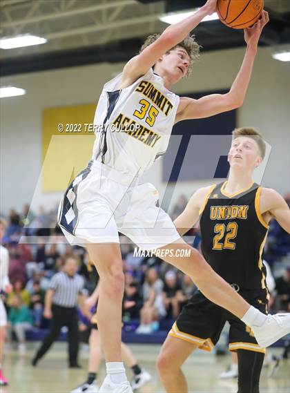 Thumbnail 2 in Union @ Summit Academy (UHSAA 3A Second Round) photogallery.