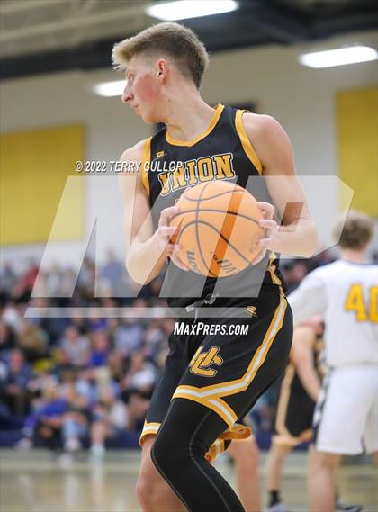Thumbnail 2 in Union @ Summit Academy (UHSAA 3A Second Round) photogallery.