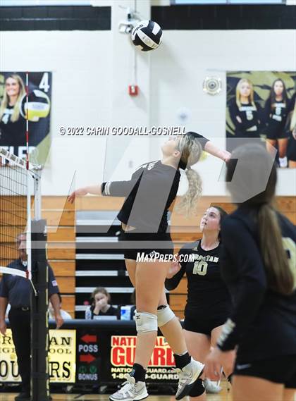 Thumbnail 2 in Richlands @ Croatan photogallery.