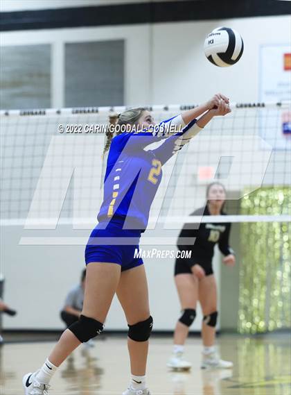 Thumbnail 3 in Richlands @ Croatan photogallery.