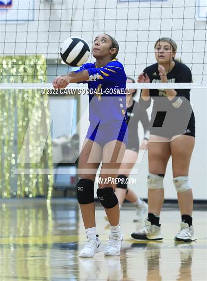 Thumbnail 2 in Richlands @ Croatan photogallery.