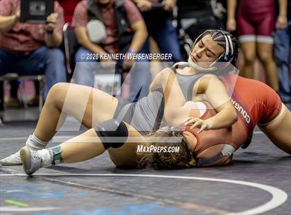 Thumbnail 3 in Sanger Apache Invitational photogallery.