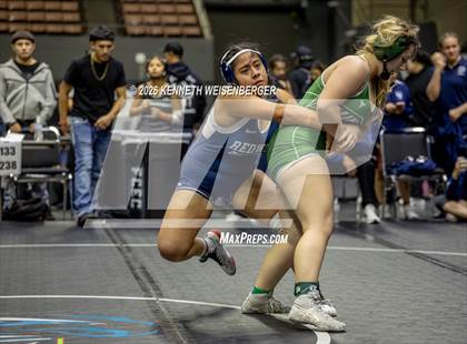 Thumbnail 1 in Sanger Apache Invitational photogallery.