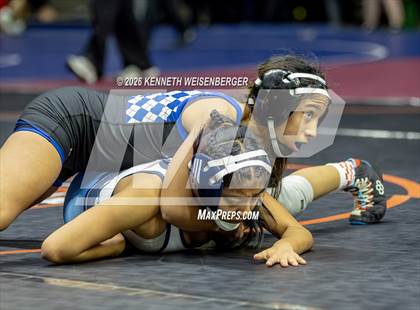 Thumbnail 3 in Sanger Apache Invitational photogallery.