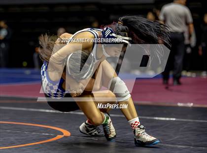 Thumbnail 3 in Sanger Apache Invitational photogallery.