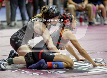 Thumbnail 2 in Sanger Apache Invitational photogallery.