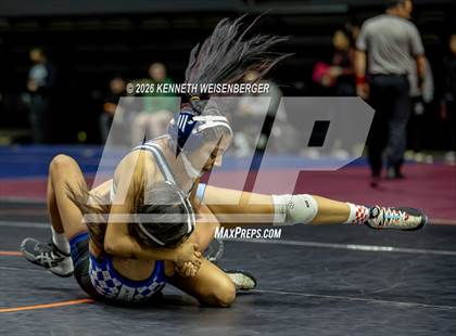Thumbnail 2 in Sanger Apache Invitational photogallery.