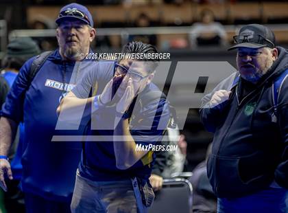 Thumbnail 1 in Sanger Apache Invitational photogallery.