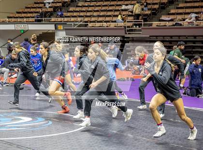 Thumbnail 2 in Sanger Apache Invitational photogallery.