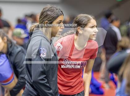 Thumbnail 1 in Sanger Apache Invitational photogallery.