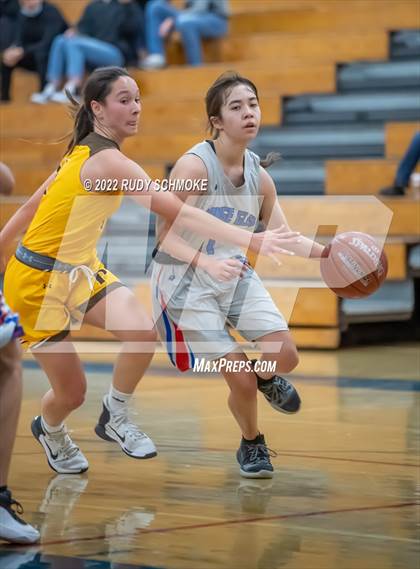 Thumbnail 2 in Escondido vs Francis Parker photogallery.
