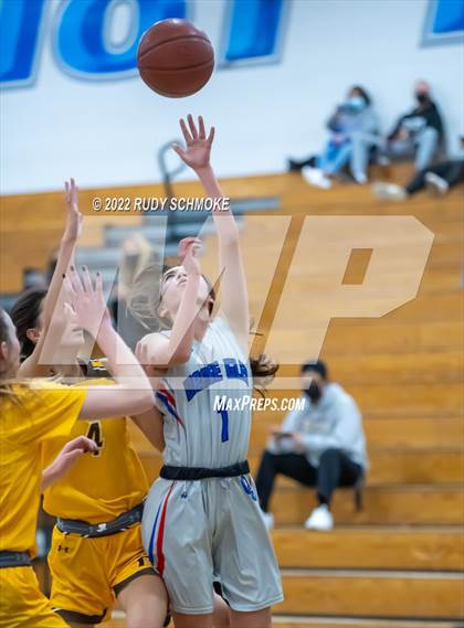 Thumbnail 3 in Escondido vs Francis Parker photogallery.