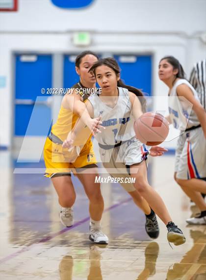 Thumbnail 3 in Escondido vs Francis Parker photogallery.