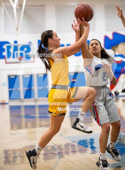Thumbnail 3 in Escondido vs Francis Parker photogallery.