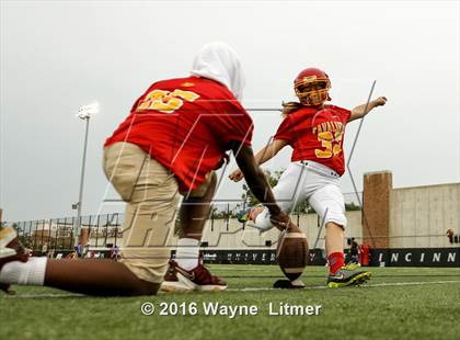 Thumbnail 2 in Summit Country Day vs Purcell Marian (Crosstown Showdown) photogallery.