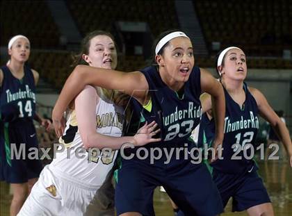 Thumbnail 3 in Monarch vs. ThunderRidge (CHSAA 5A Great 8) photogallery.